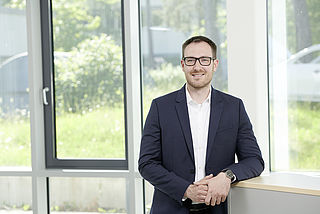Dr.-Ing. Benjamin Schleich Dr.-Ing. Benjamin Schleich