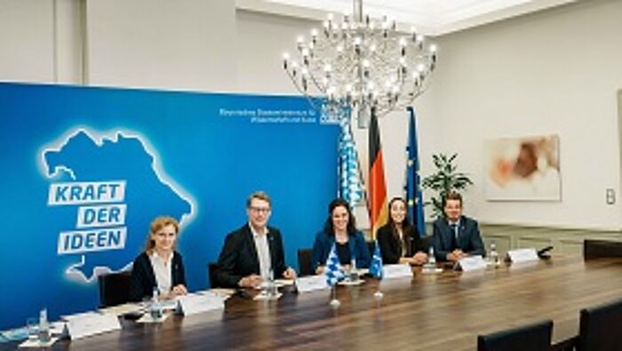 Erneuerung der Absichtserklärung Bayern-Québec