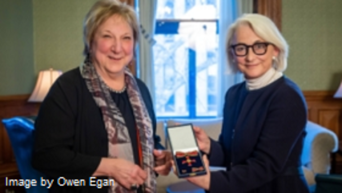 Bundesverdienstkreuz für Prof. Martha Crago, McGill University 