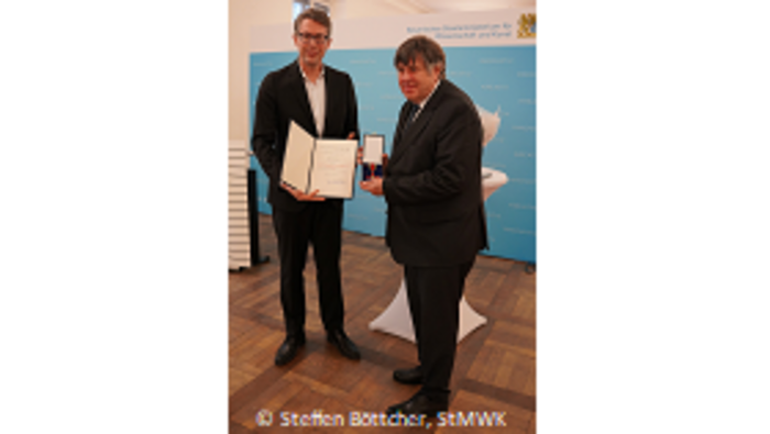 Bundesverdienstkreuz für früheren Erlanger Energieforscher Prof. Dr. Wolfgang Arlt