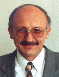 Prof. Dr.-Ing. Dr.-Ing. habil. Heinz Ulbrich Prof. Dr.-Ing. Dr.-Ing. habil. Heinz Ulbrich