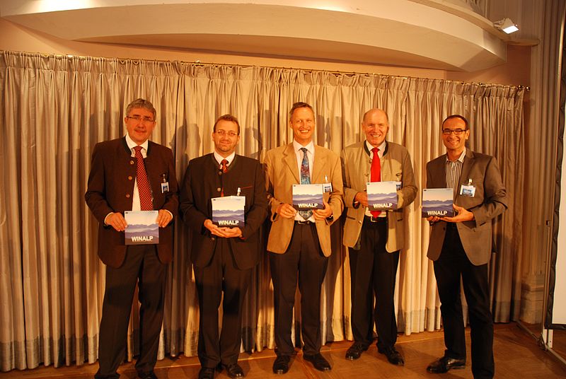 Gruppenbild mit Reinhardt Neft, Michael Mitter, Josef Fuchs, Franz Brosinger und Diplom-Ingenieur Kurt Ziegner